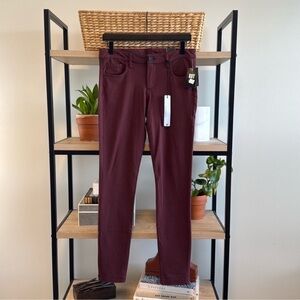 Kut from the Kloth Skinny Pants in Burgundy